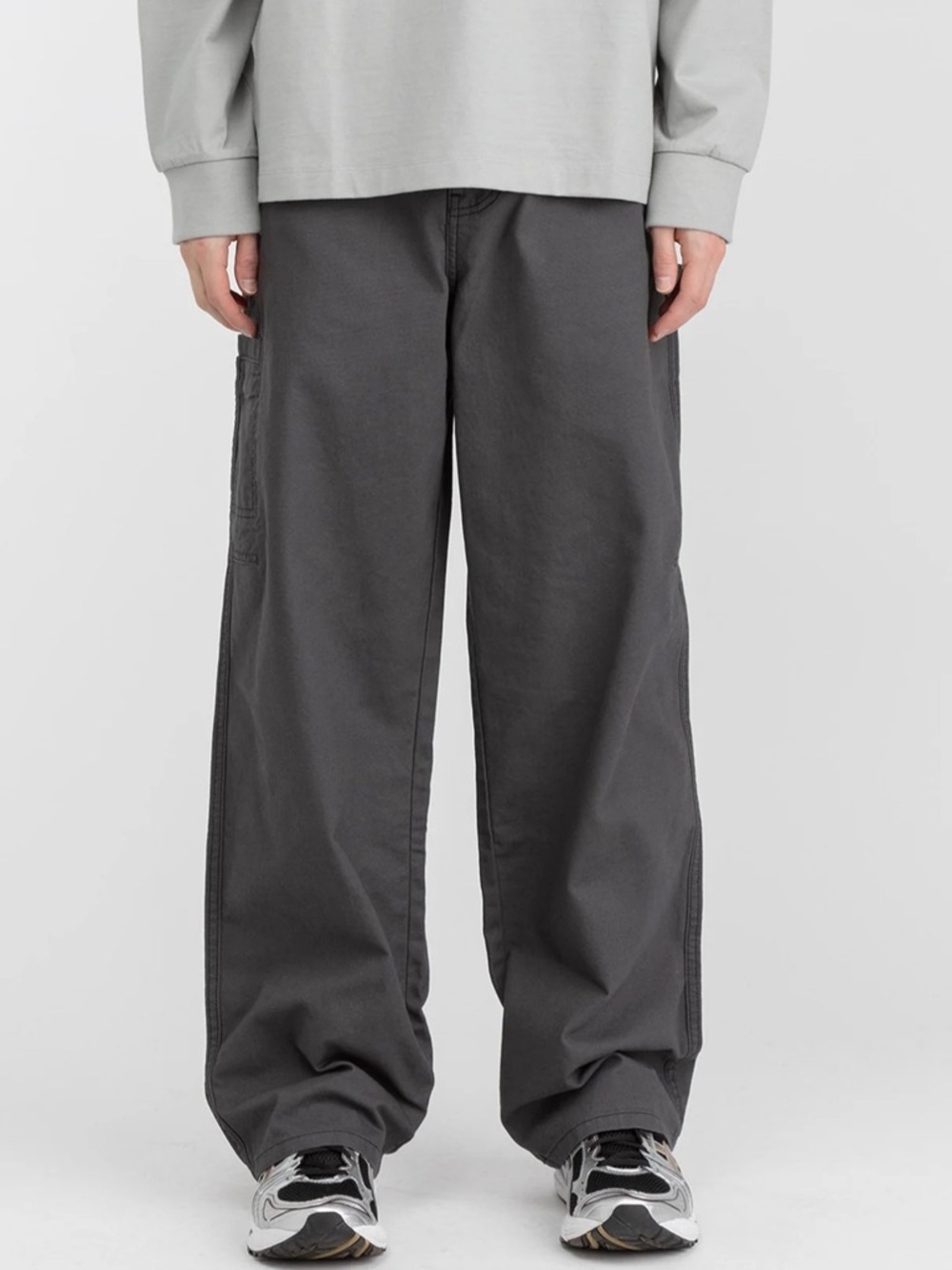OAK + FORT Men's Wide-Leg Cargo Pants in Charcoal Gray